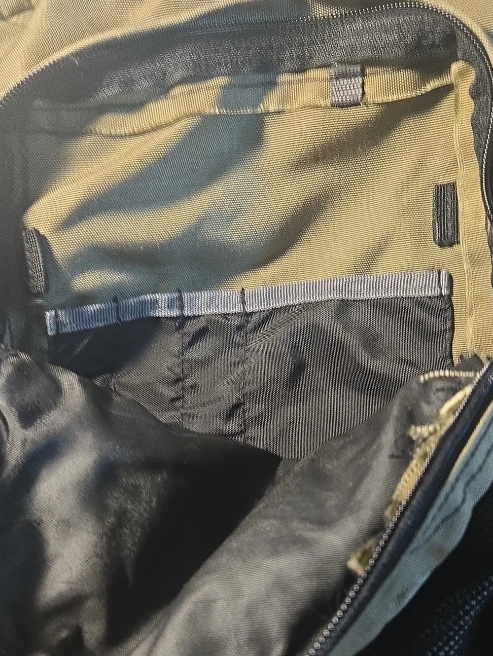 JanSport  Tan & Olive Green Backpack - Durable Everyday